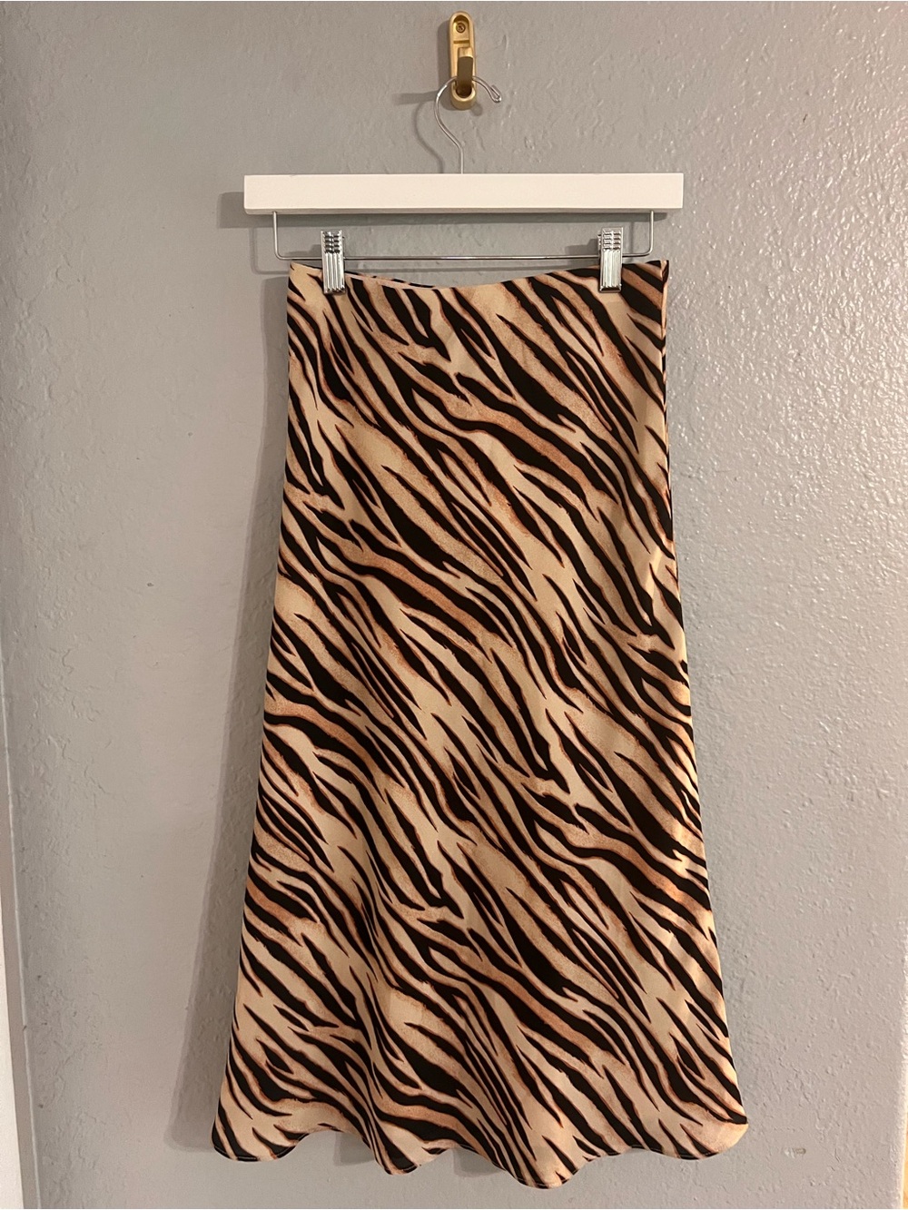 Socialite Beige & Black Zebra-Print Midi Skirt